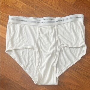 Hanes Classic White Men's Briefs